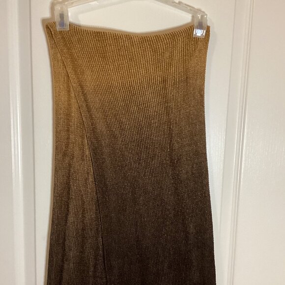 Danier Canada Women's Long Scarf Brown Corduroy Style Winter Unisex Earthy Color - Picture 6 of 9